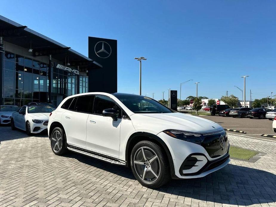 new 2024 Mercedes-Benz EQS 450 car, priced at $116,745