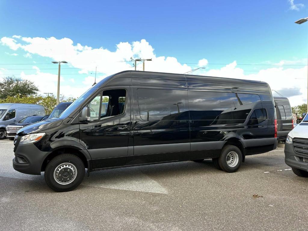 new 2025 Mercedes-Benz Sprinter 3500 car, priced at $77,144