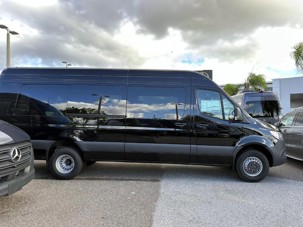 new 2025 Mercedes-Benz Sprinter 3500 car, priced at $77,144