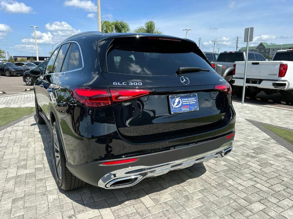 new 2025 Mercedes-Benz GLC 300 car, priced at $54,185