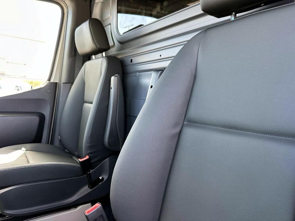 new 2025 Mercedes-Benz Sprinter 2500 car, priced at $66,888