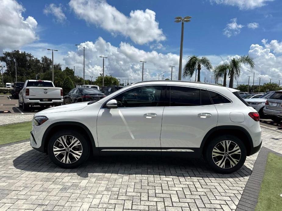 new 2025 Mercedes-Benz GLA 250 car, priced at $45,845