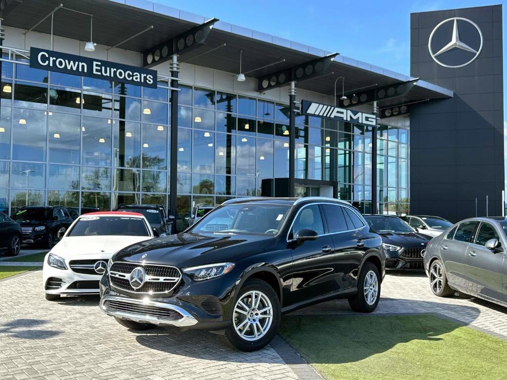 new 2025 Mercedes-Benz GLC 300 car, priced at $52,700