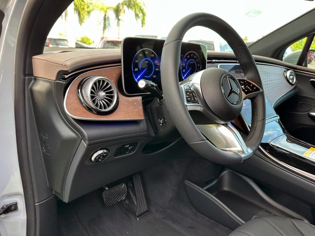 new 2026 Mercedes-Benz EQE 320 car, priced at $75,300