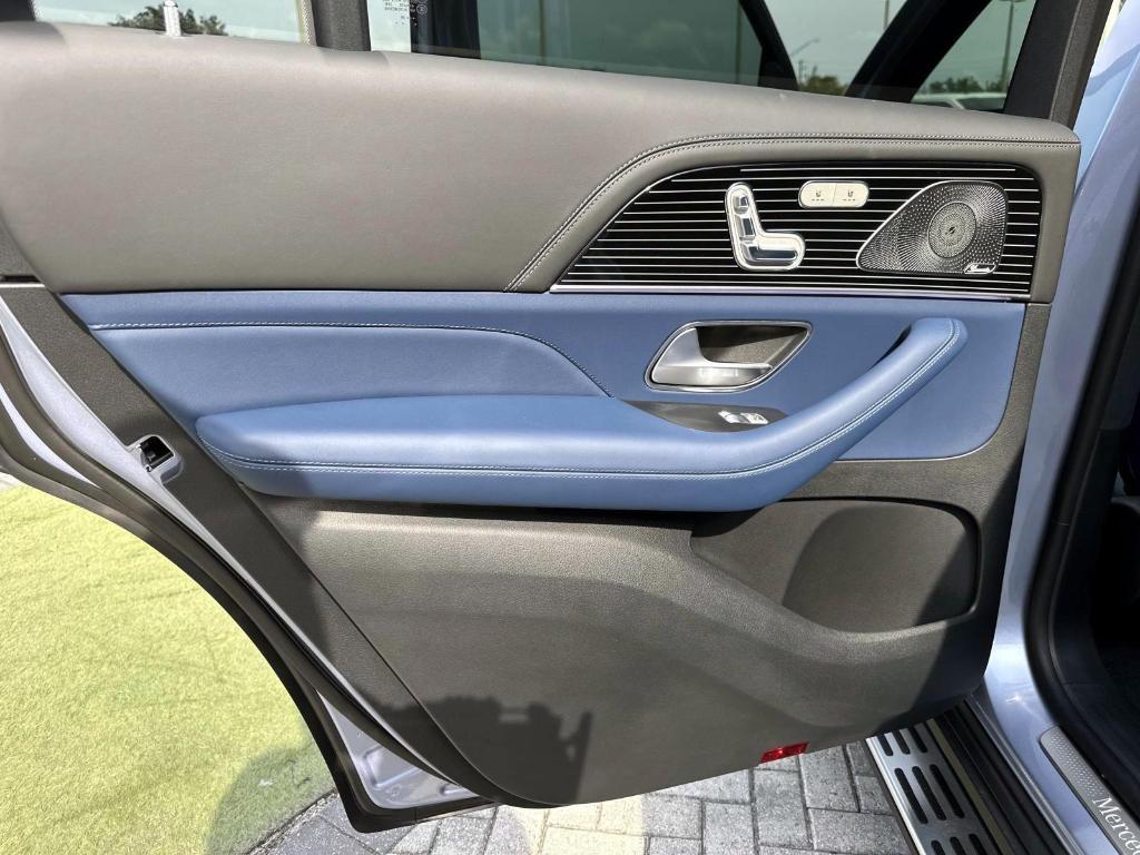 new 2026 Mercedes-Benz GLS 580 car, priced at $144,120