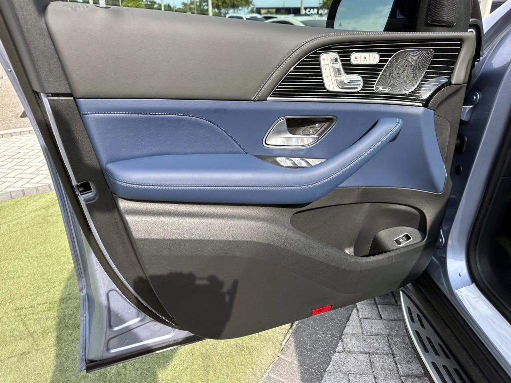 new 2026 Mercedes-Benz GLS 580 car, priced at $144,120