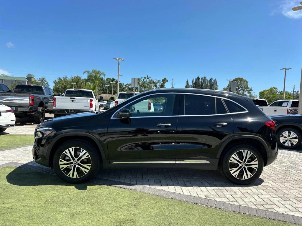 new 2025 Mercedes-Benz GLA 250 car, priced at $45,845
