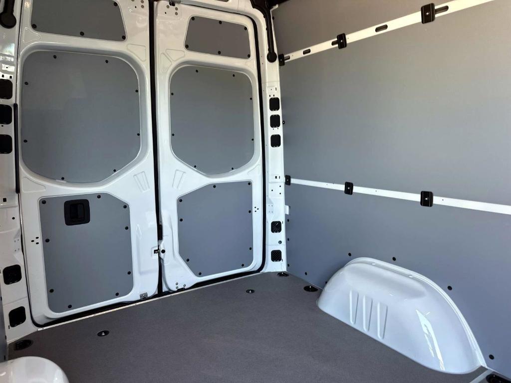 new 2026 Mercedes-Benz Sprinter 2500 car, priced at $67,441