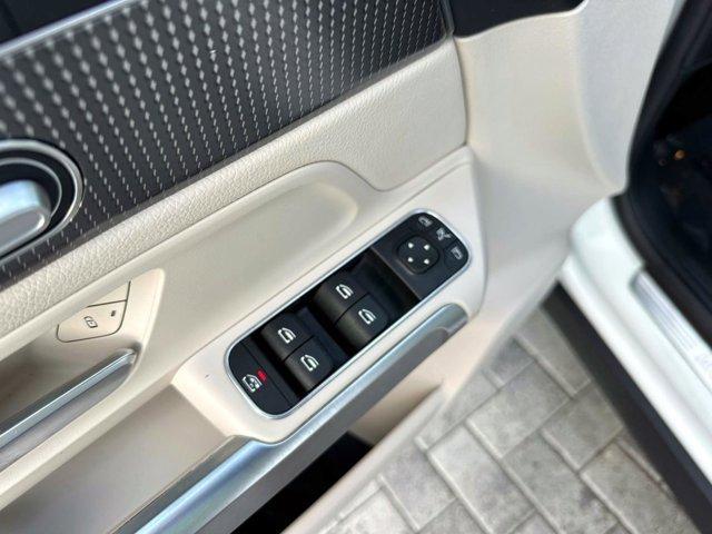 used 2022 Mercedes-Benz GLB 250 car, priced at $26,990