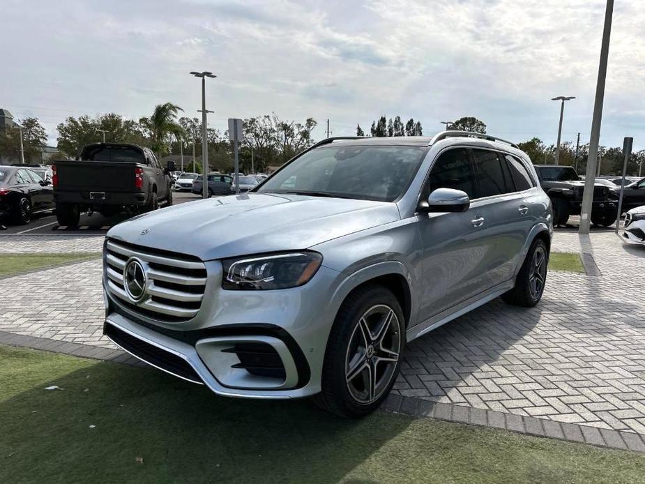 new 2025 Mercedes-Benz GLS 450 car, priced at $95,365