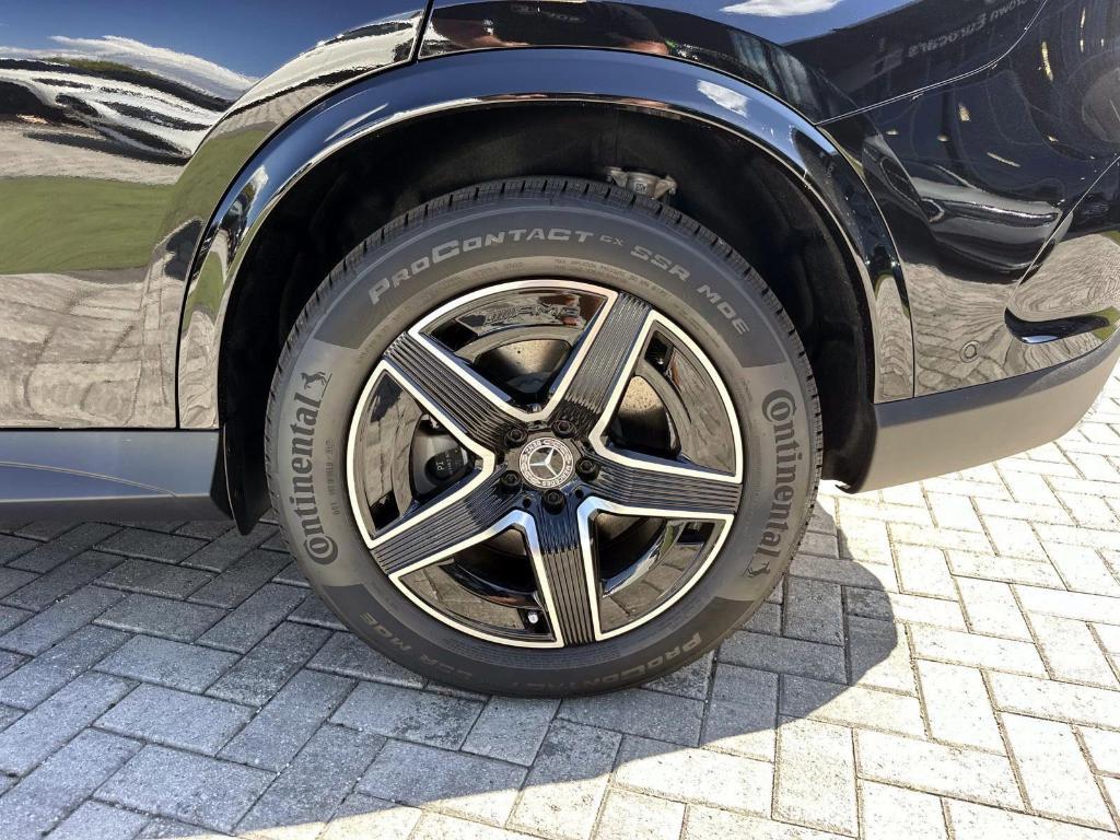 new 2026 Mercedes-Benz GLC 350e car, priced at $69,735