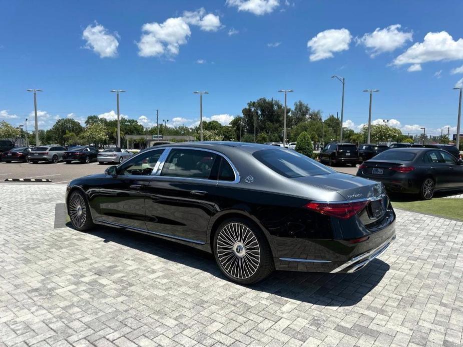 new 2024 Mercedes-Benz Maybach S 580 car, priced at $226,850