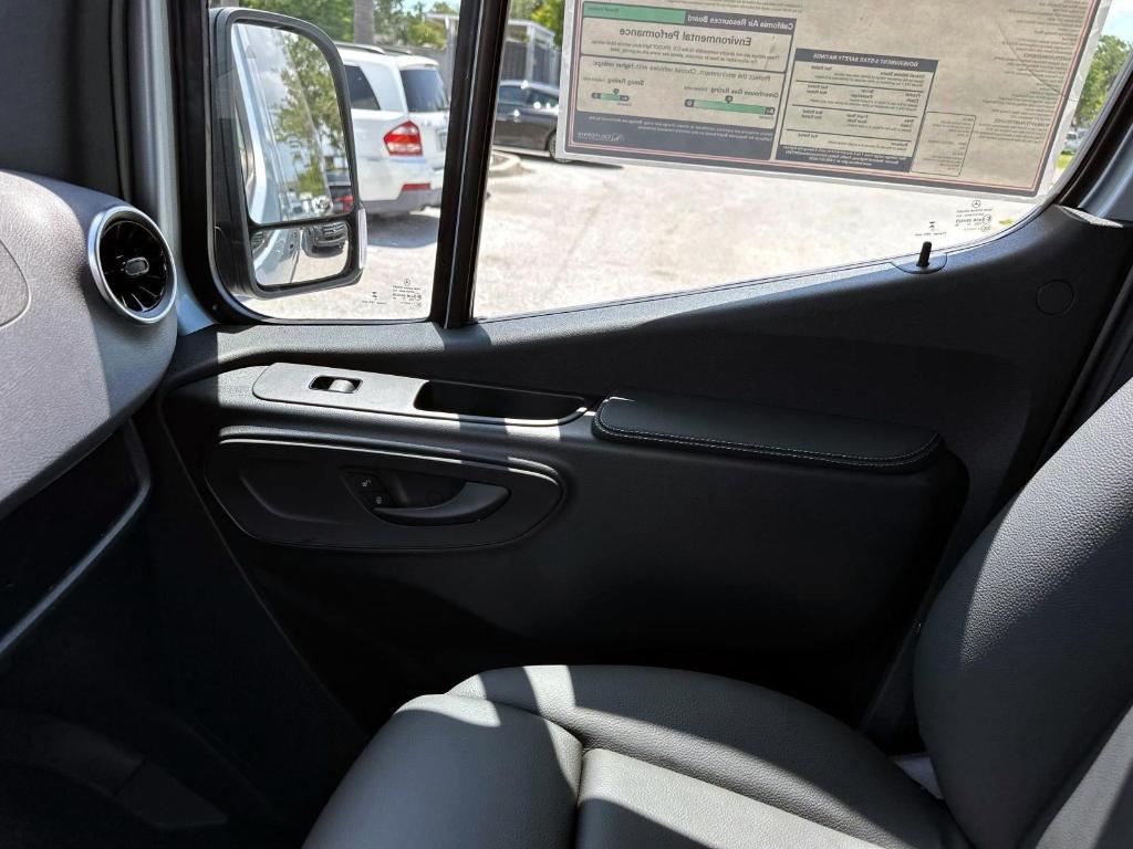 new 2025 Mercedes-Benz Sprinter 2500 car, priced at $79,654