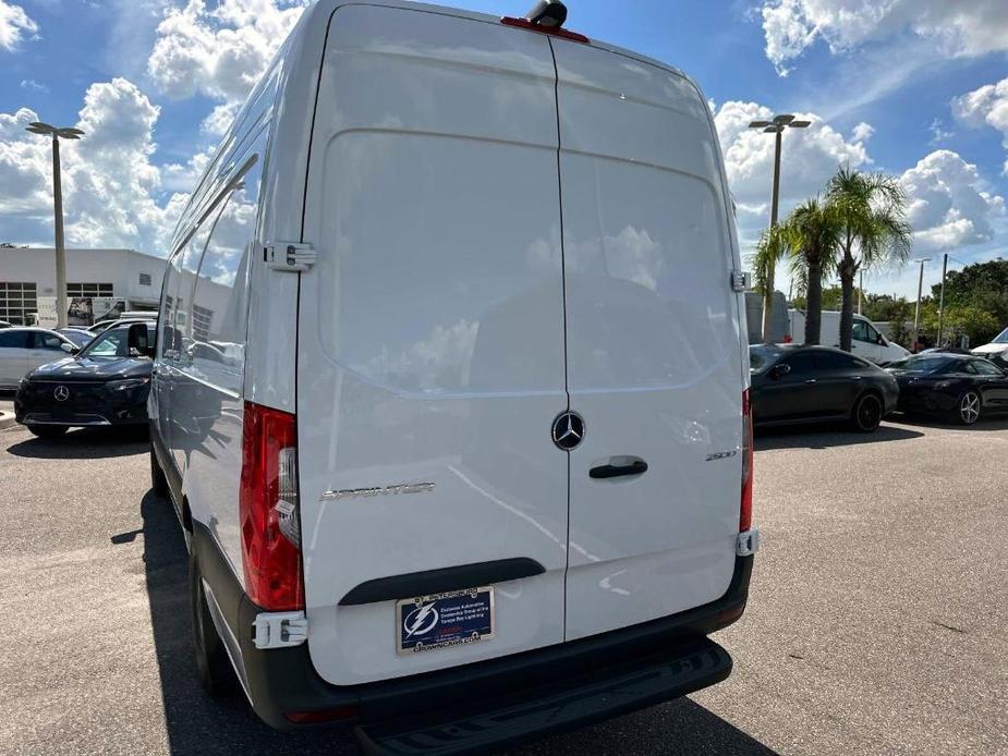 new 2024 Mercedes-Benz Sprinter 2500 car, priced at $66,881