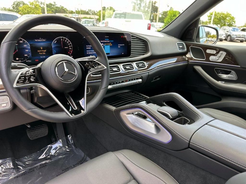 new 2025 Mercedes-Benz GLE 450e car, priced at $77,170