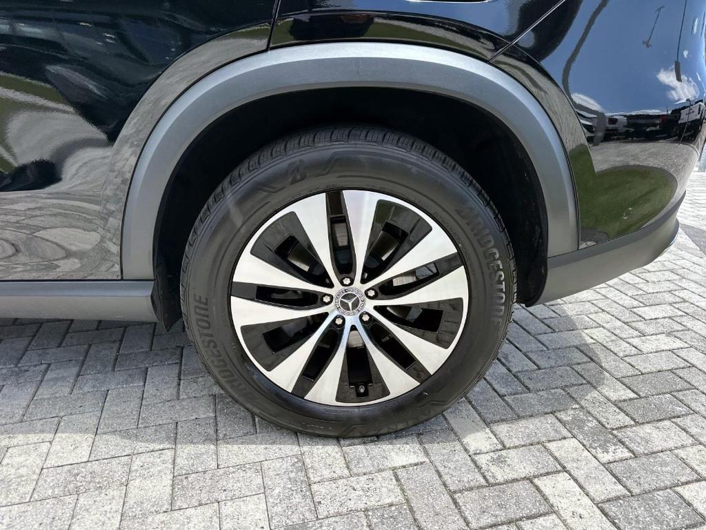 new 2025 Mercedes-Benz GLE 450e car, priced at $77,170
