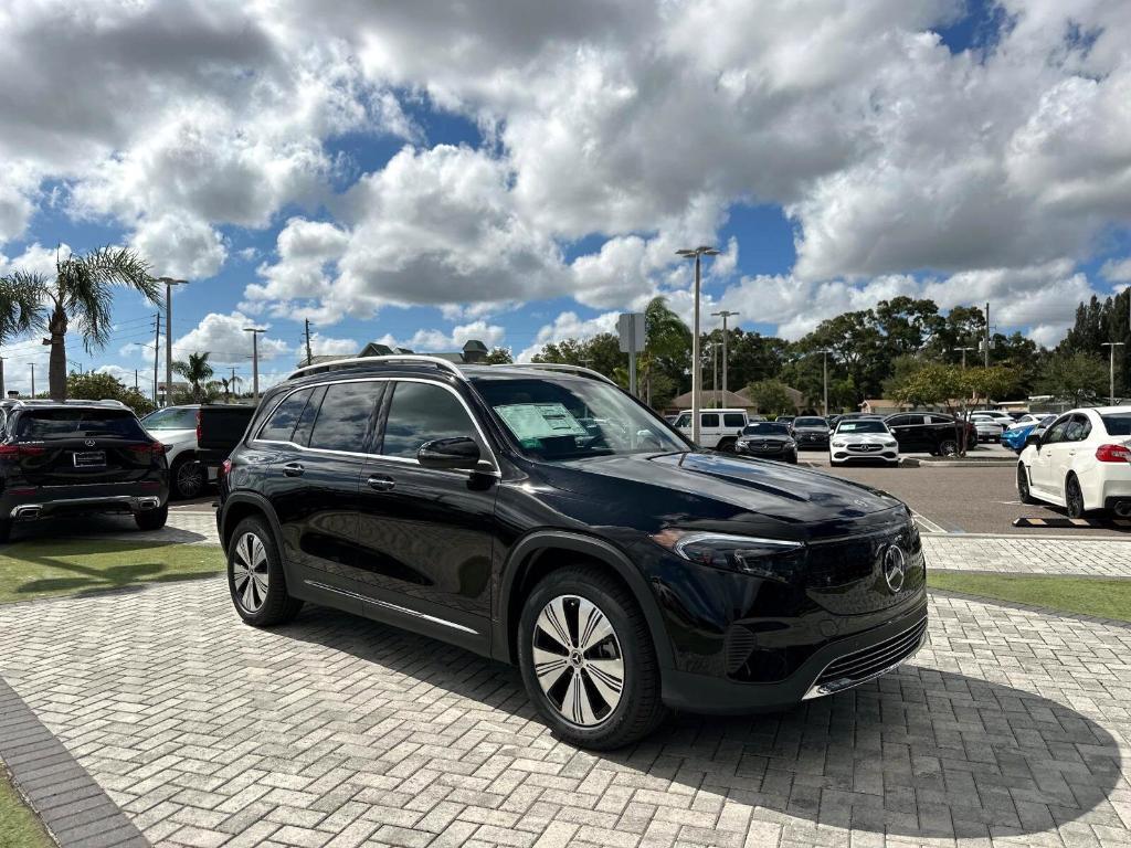 new 2024 Mercedes-Benz EQB 300 car, priced at $61,575