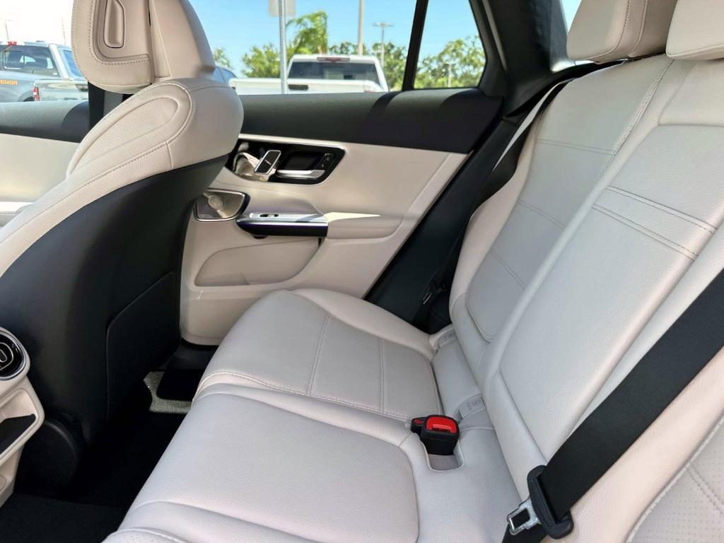 new 2025 Mercedes-Benz GLC 300 car, priced at $53,085