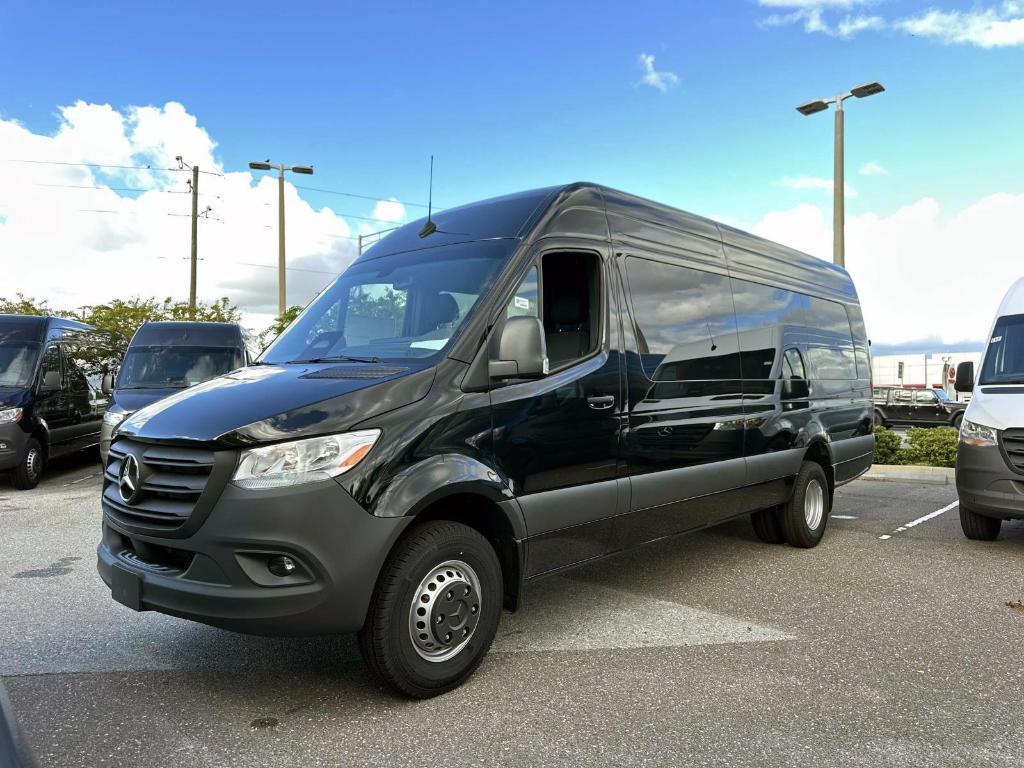 new 2025 Mercedes-Benz Sprinter 3500 car, priced at $77,144
