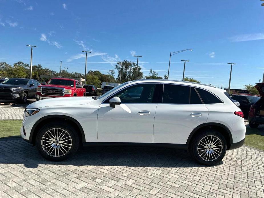 new 2025 Mercedes-Benz GLC 300 car, priced at $56,035