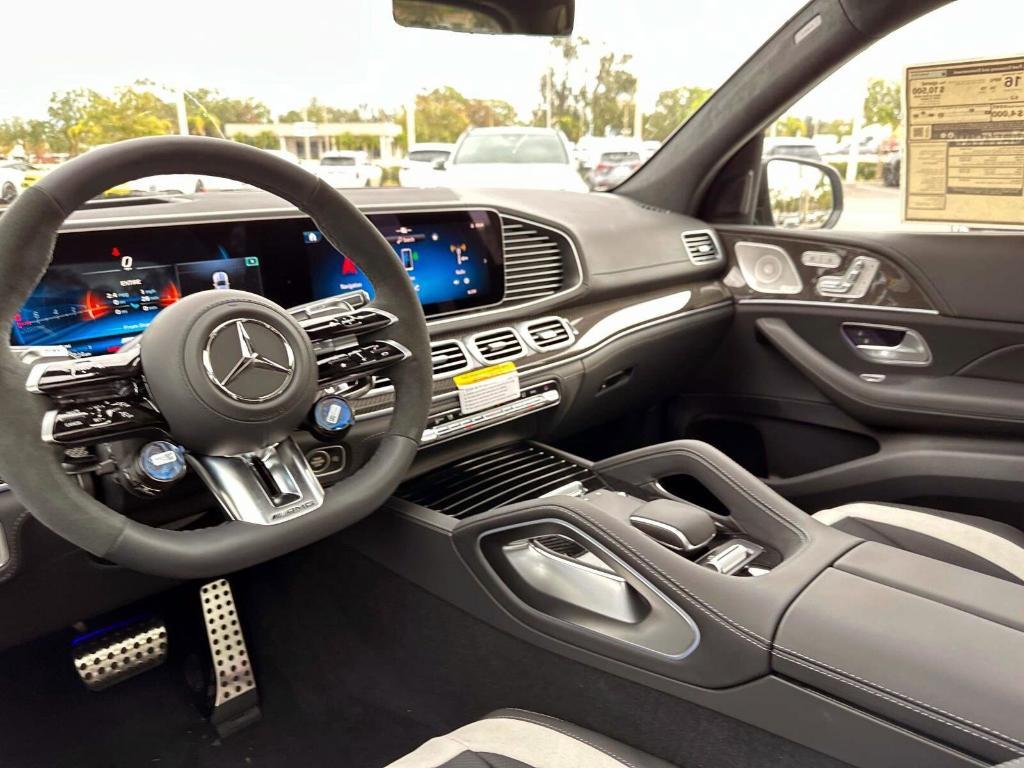 new 2025 Mercedes-Benz AMG GLE 63 car, priced at $140,835