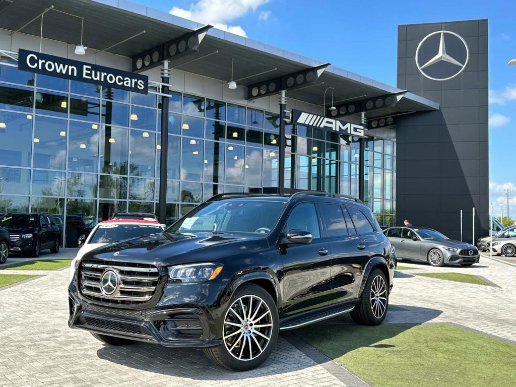 new 2025 Mercedes-Benz GLS 450 car, priced at $103,295