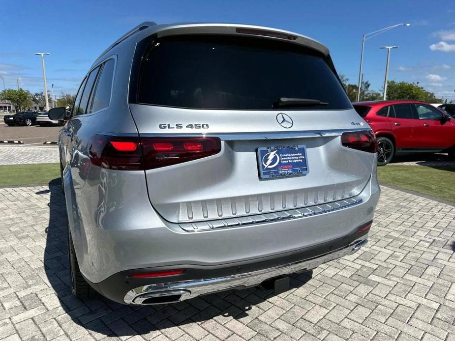 new 2025 Mercedes-Benz GLS 450 car, priced at $95,365