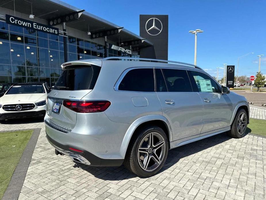 new 2025 Mercedes-Benz GLS 450 car, priced at $95,365