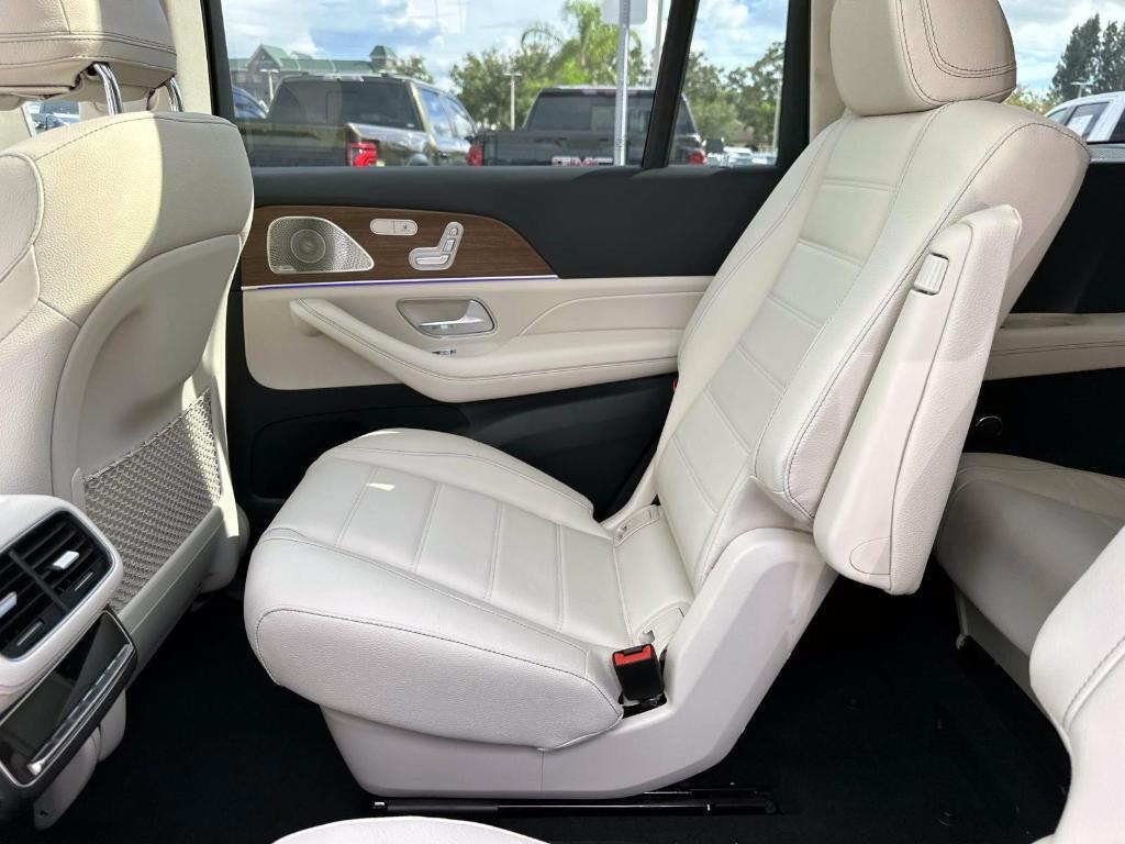 new 2026 Mercedes-Benz GLS 450 car, priced at $103,735