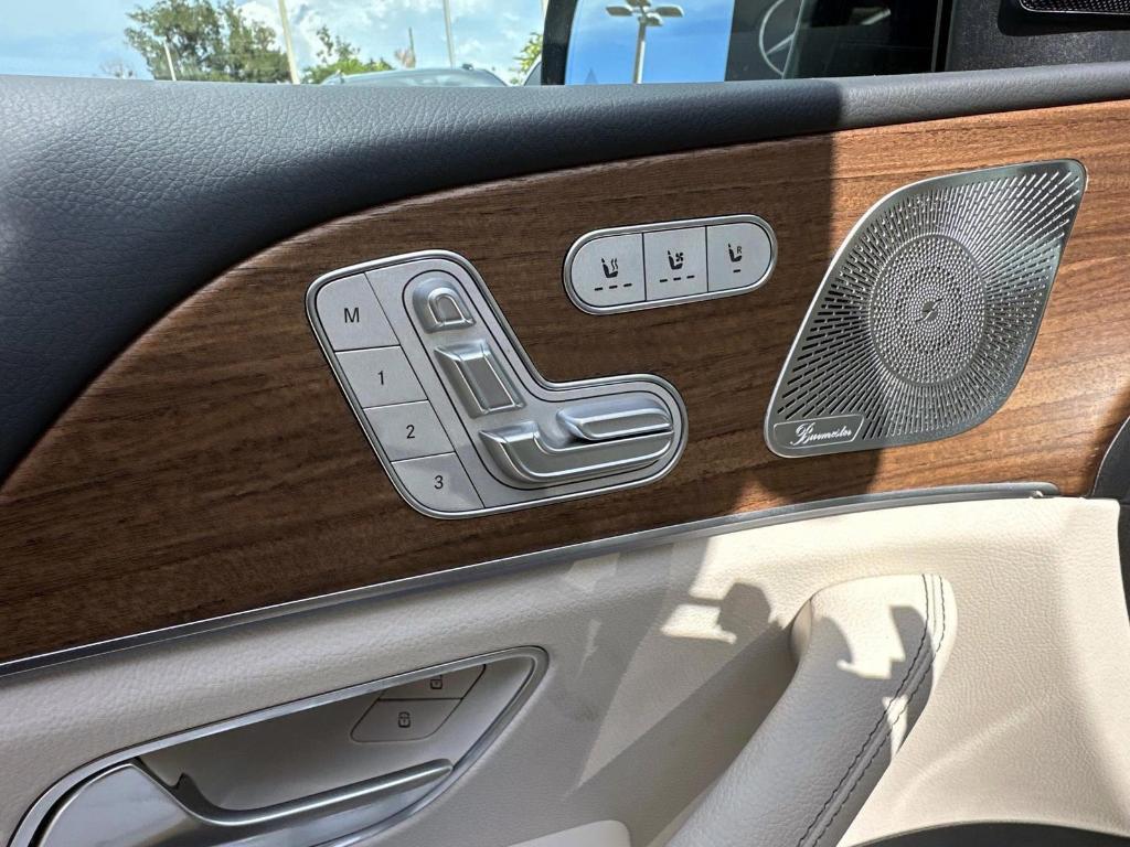 new 2026 Mercedes-Benz GLS 450 car, priced at $103,735