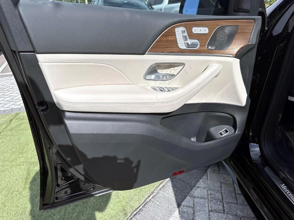 new 2026 Mercedes-Benz GLS 450 car, priced at $103,735