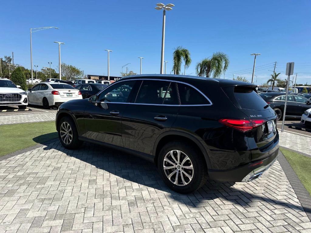 new 2025 Mercedes-Benz GLC 300 car, priced at $53,235