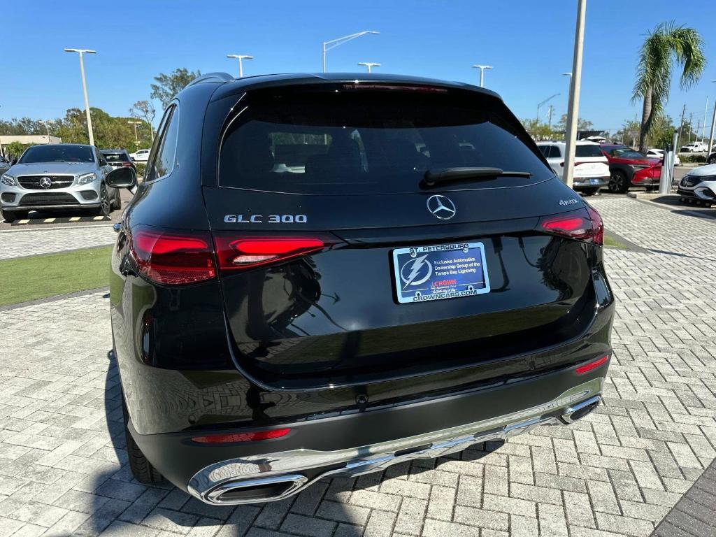 new 2025 Mercedes-Benz GLC 300 car, priced at $53,235