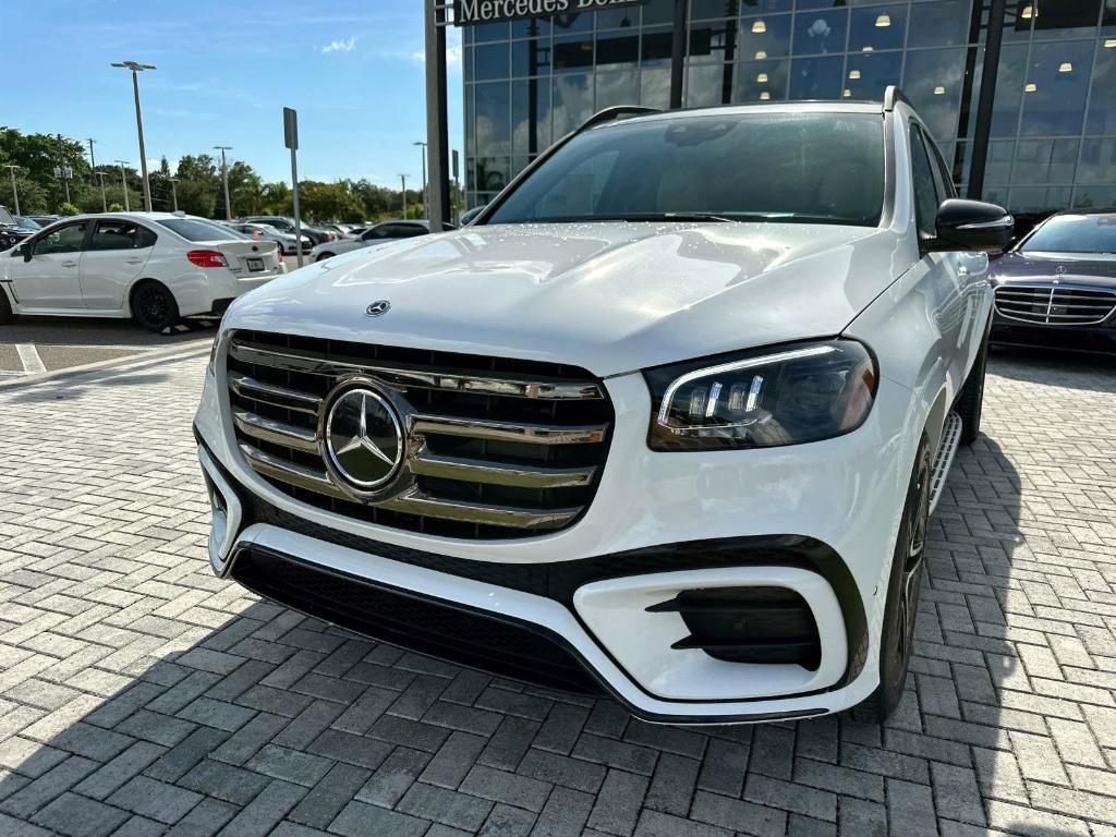 new 2025 Mercedes-Benz GLS 450 car, priced at $97,760