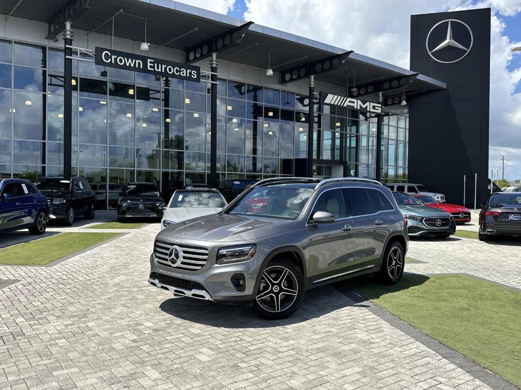 new 2026 Mercedes-Benz GLB 250 car, priced at $52,055