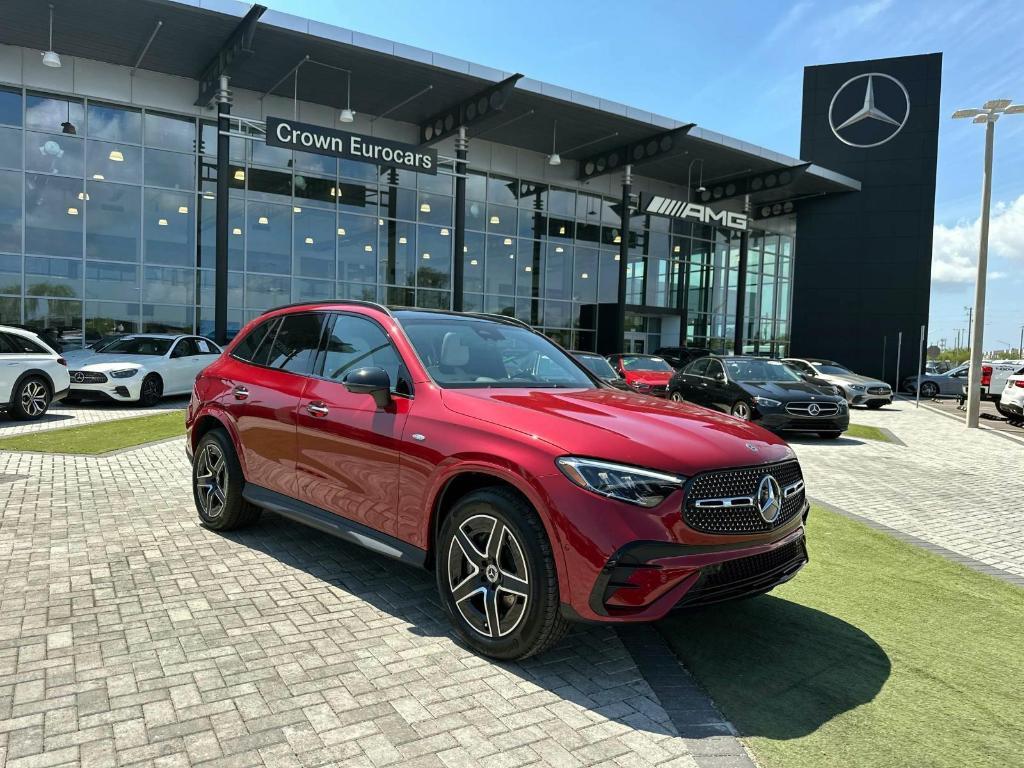 new 2025 Mercedes-Benz GLC 350e car, priced at $70,050