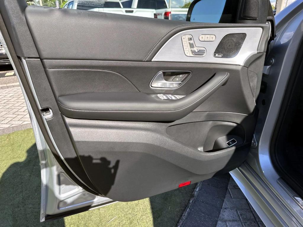 new 2026 Mercedes-Benz AMG GLE 53 car, priced at $100,995