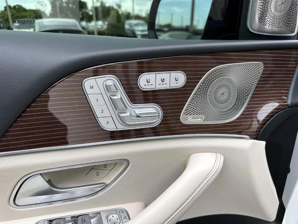 used 2022 Mercedes-Benz GLS 580 car, priced at $69,984