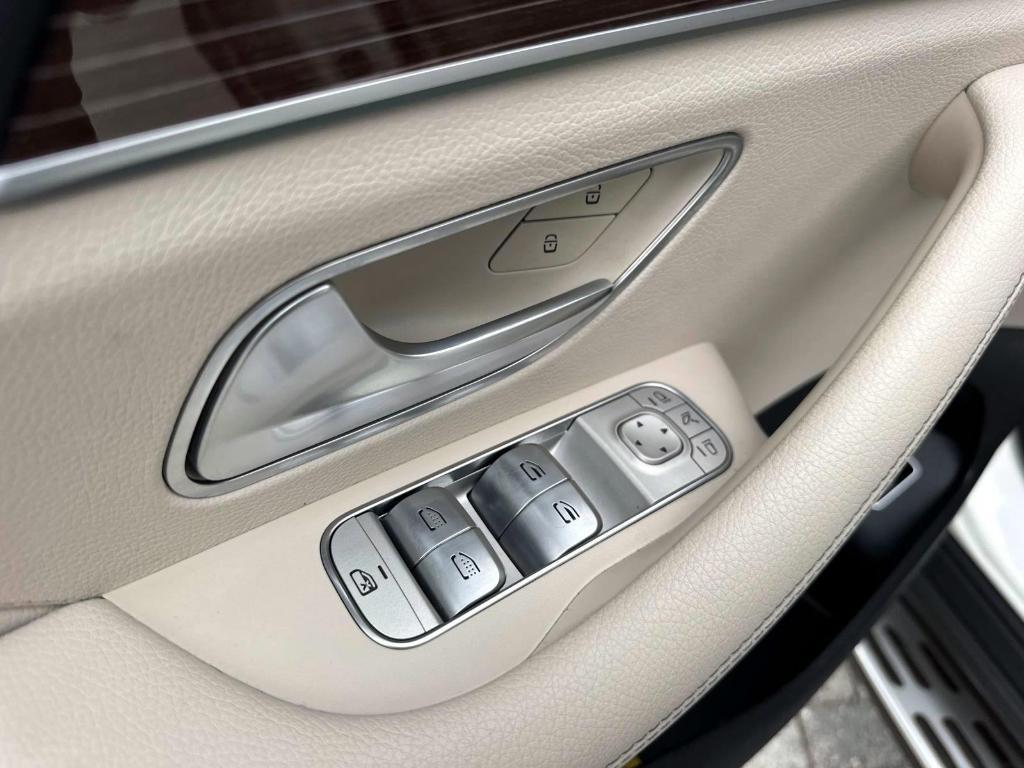 used 2022 Mercedes-Benz GLS 580 car, priced at $69,984