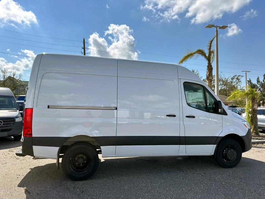 new 2025 Mercedes-Benz Sprinter 3500 car, priced at $70,003