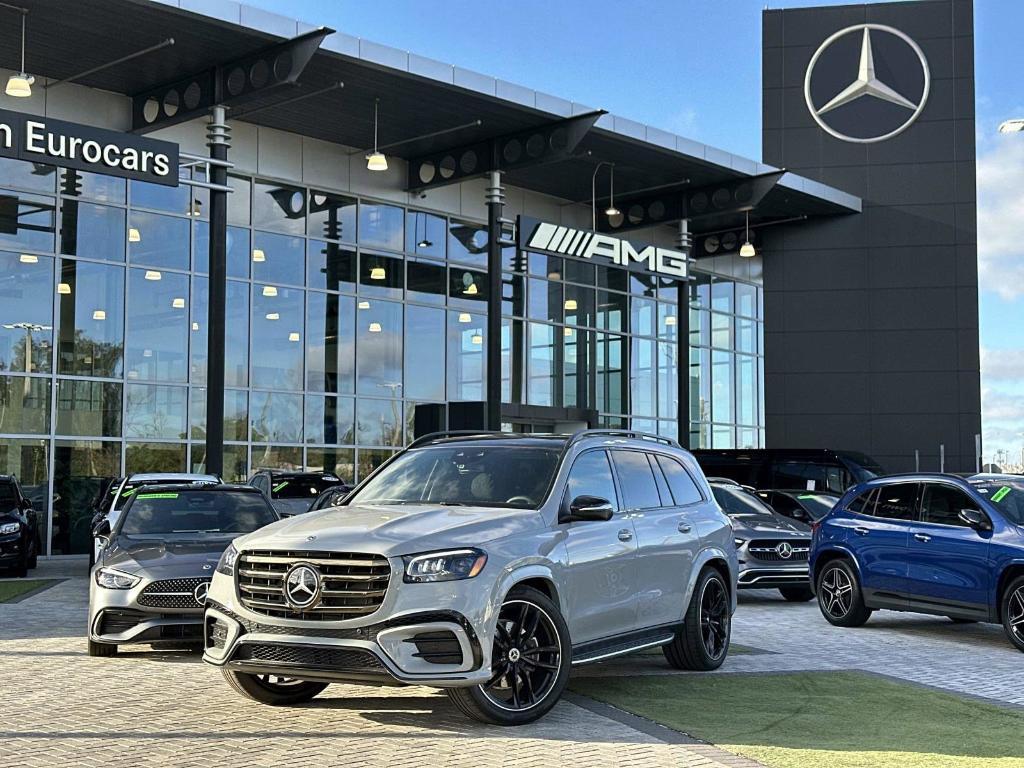 new 2026 Mercedes-Benz GLS 580 car, priced at $125,380