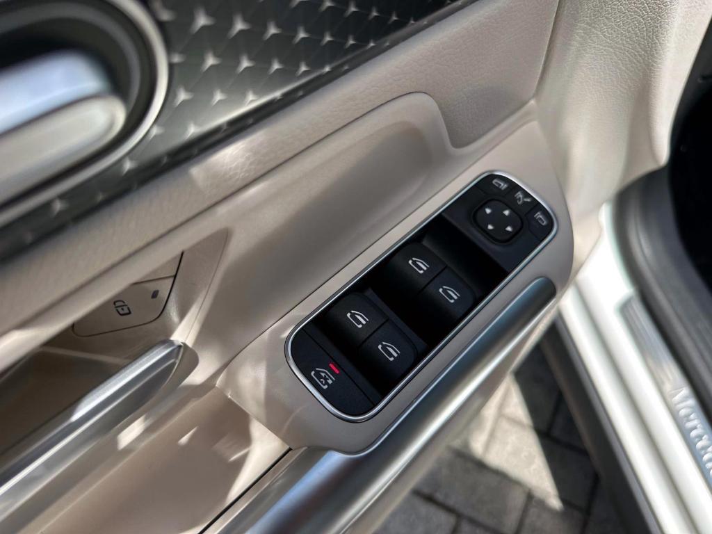 new 2025 Mercedes-Benz GLA 250 car, priced at $47,845