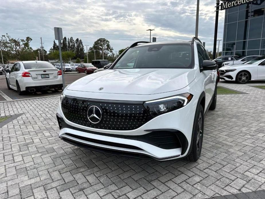 new 2024 Mercedes-Benz EQB 300 car, priced at $67,325