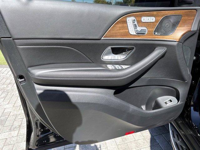 used 2025 Mercedes-Benz GLS 450 car, priced at $87,995