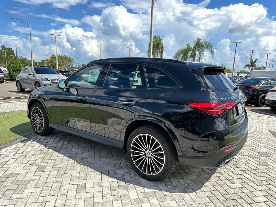 new 2024 Mercedes-Benz GLC 300 car, priced at $58,955