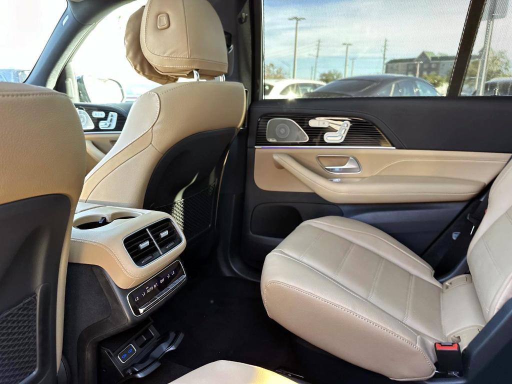 new 2026 Mercedes-Benz GLS 580 car, priced at $125,220