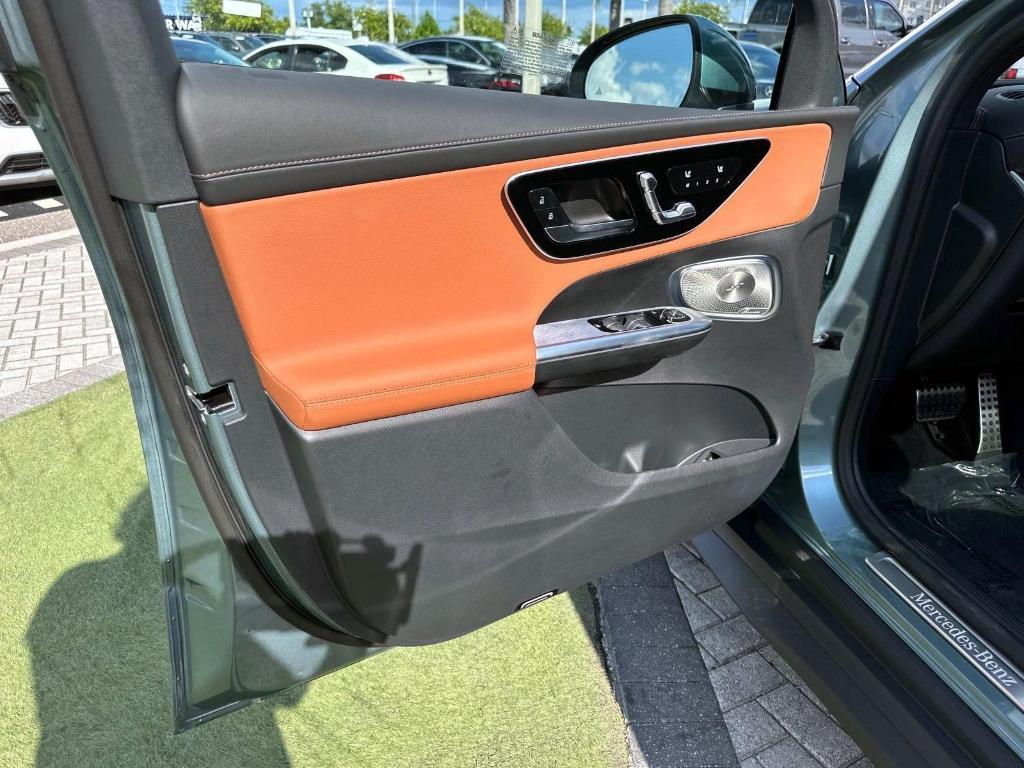 new 2025 Mercedes-Benz GLC 350e car, priced at $70,260