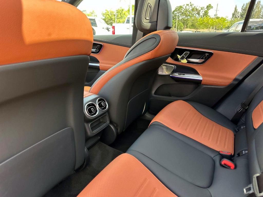 new 2025 Mercedes-Benz GLC 350e car, priced at $70,260
