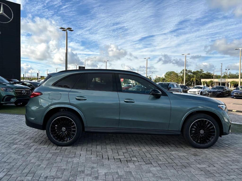 new 2025 Mercedes-Benz GLC 300 car, priced at $58,635