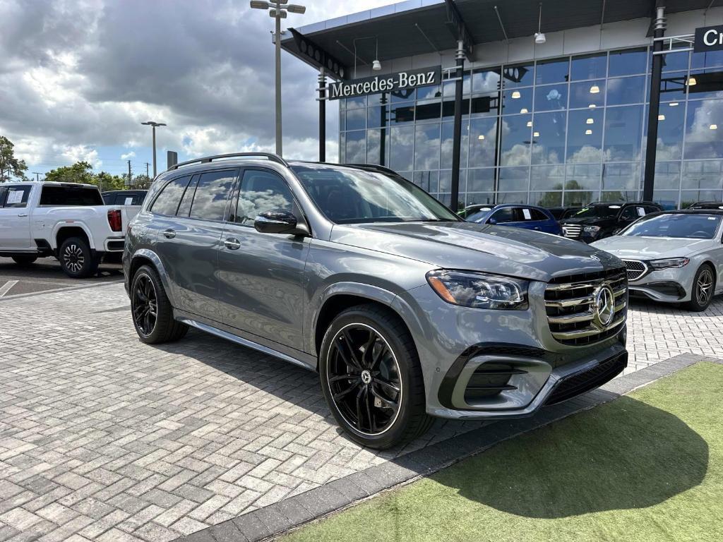 new 2026 Mercedes-Benz GLS 450 car, priced at $103,575